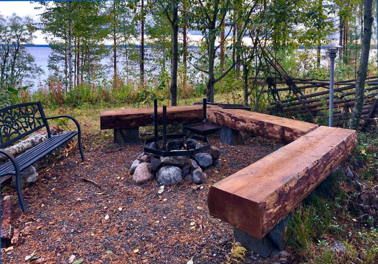 Pielislinna Kolinkylä Exterior foto